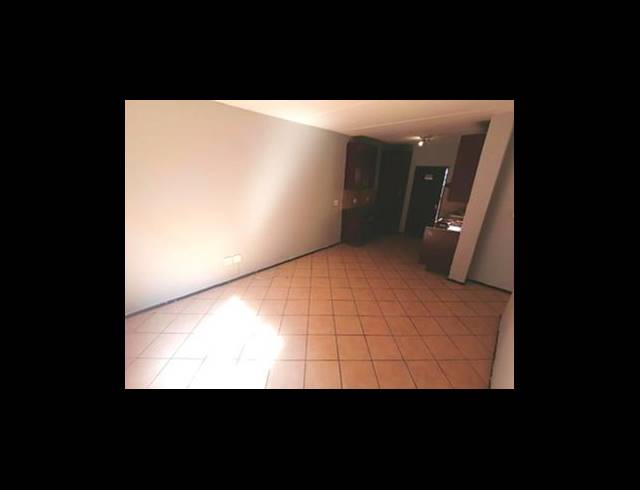 2 BEDROOM TOWNHOUSE FOR SALE IN ALBERTSDAL